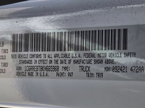 Used 2019 RAM 1500 Big Horn RWD image 14