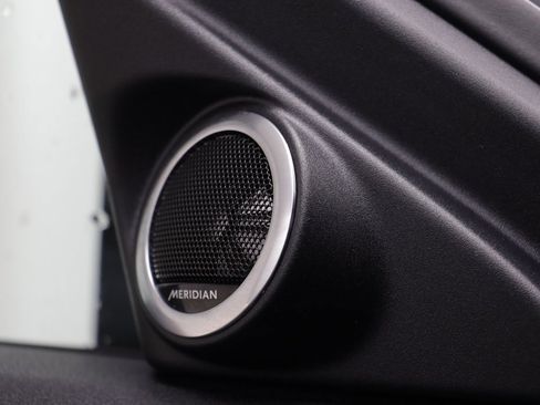 Used 2026 Land Rover Range Rover Evoque S image 7