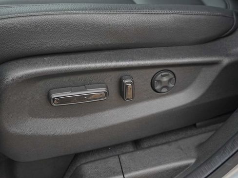 Certified 2026 Honda Odyssey EX-L image 12