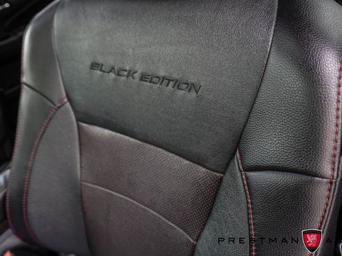 Used 2021 Honda Pilot Black Edition image 12