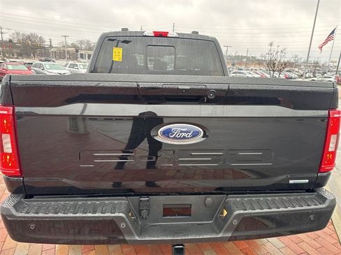 Used 2022 Ford F150 XLT w/ Equipment Group 302A High image 9