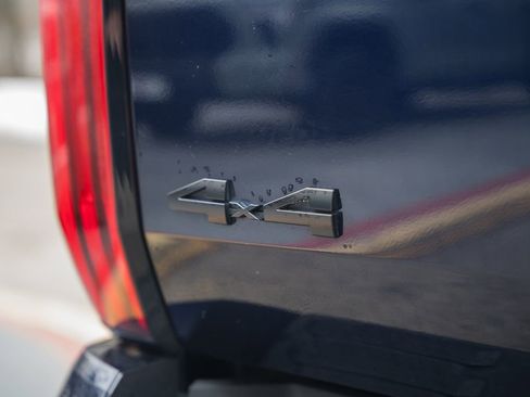 Used 2022 Toyota Tundra SR5 w/ TRD Sport Package image 8