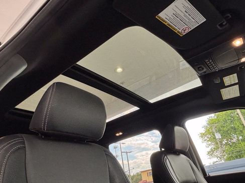 Used 2022 Ford F250 Lariat w/ Tremor Off-Road Package AWD/4WD image 34