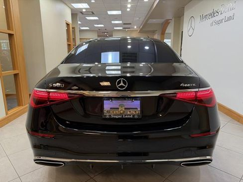 Certified 2026 Mercedes-Benz S 580 4MATIC Sedan image 4