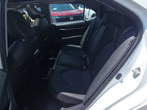 Used 2023 Toyota Camry SE FWD image 27