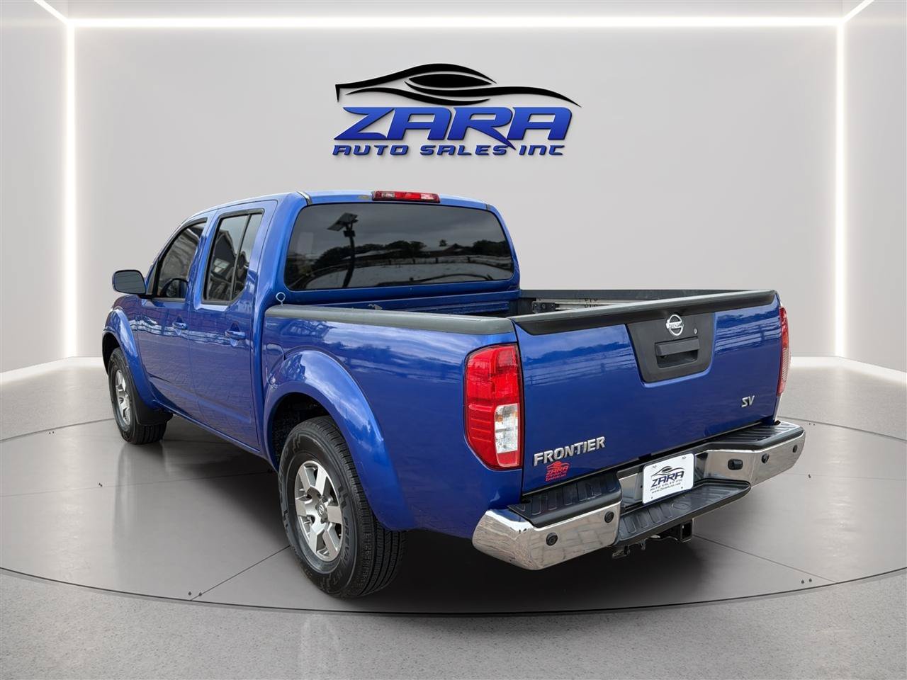 Used 2013 Nissan Frontier PRO-4X AWD/4WD image 5