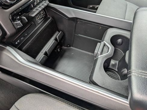 Used 2019 RAM 1500 Big Horn AWD/4WD image 29