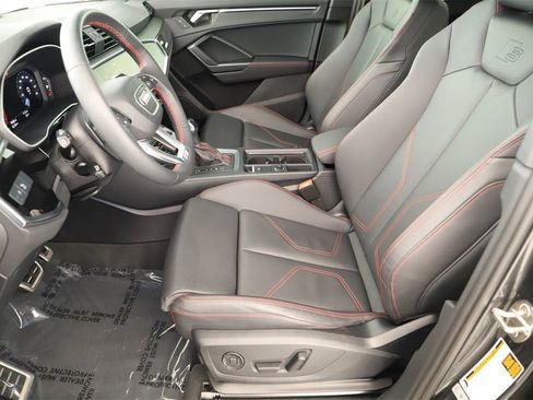 Certified 2025 Audi Q3 2.0T Premium Plus w/ Premium Plus Package image 23