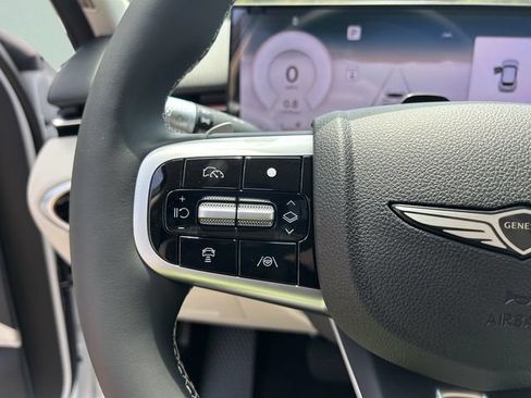 New 2027 Genesis GV70 2.5T Advanced AWD/4WD image 31