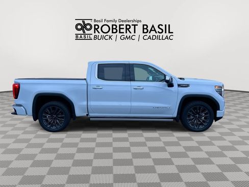 Used 2026 GMC Sierra 1500 Denali Ultimate AWD/4WD image 9