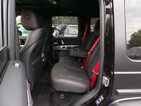 Used 2025 Mercedes-Benz G 63 AMG 4MATIC w/ Manufactur Interior Package image 45