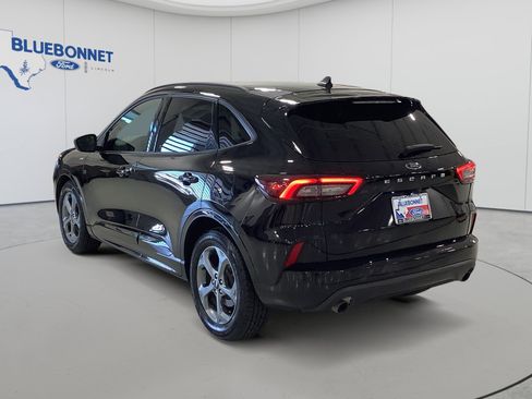 Certified 2023 Ford Escape ST-Line w/ Tech Pack #1 FWD image 7