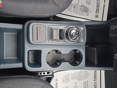 New 2025 Ford Maverick XL w/ Equipment Group 102A image 34