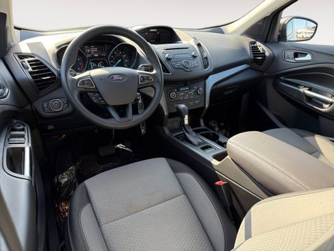 Used 2017 Ford Escape SE image 15