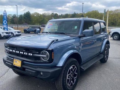 Certified 2025 Ford Bronco Outer Banks AWD/4WD image 3