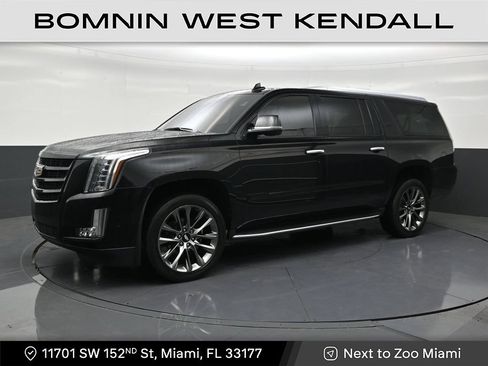 Used 2020 Cadillac Escalade ESV Luxury w/ Escalade Sport Edition RWD image 1