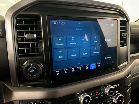 Used 2025 Ford F150 Lightning XLT image 22