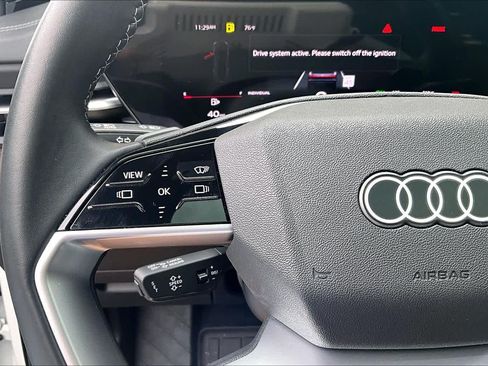 Used 2025 Audi Q5 Premium Plus w/ Premium Plus AWD/4WD image 39
