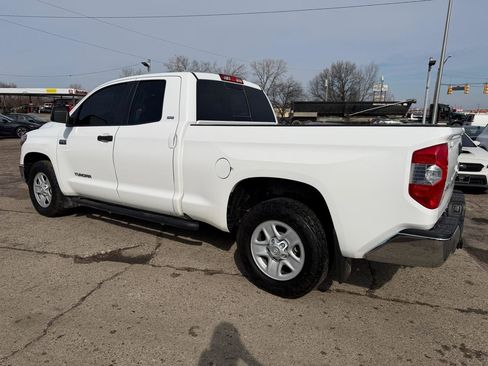 Used 2019 Toyota Tundra SR5 w/ SR5 Upgrade Package image 4