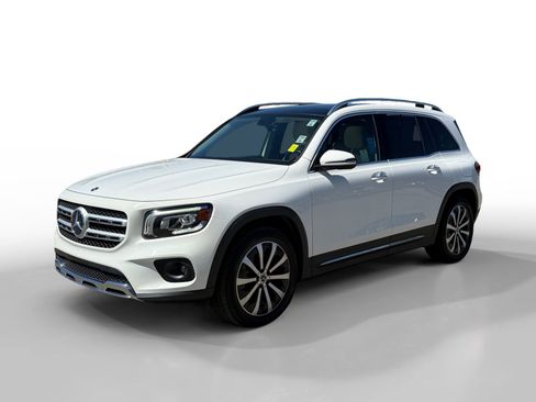 Used 2020 Mercedes-Benz GLB 250 4MATIC image 1