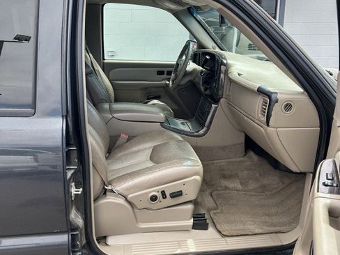 Used 2004 GMC Yukon Denali AWD/4WD image 28