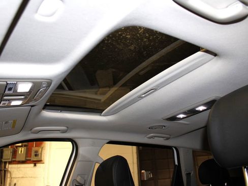 Used 2020 Kia Telluride EX image 26