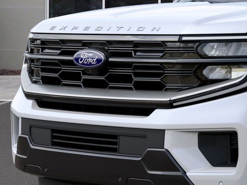New 2027 Ford Expedition Platinum AWD/4WD image 17