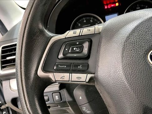 Used 2016 Subaru Forester 2.5i Premium AWD/4WD image 18