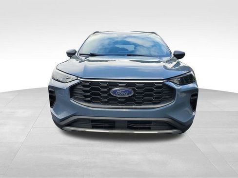 Used 2025 Ford Escape ST-Line image 34