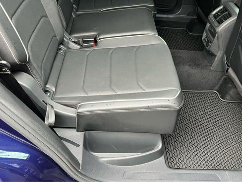 Used 2022 Volkswagen Tiguan SEL R-Line AWD/4WD image 22