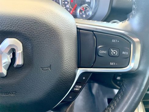 Used 2024 RAM 1500 Laramie image 33