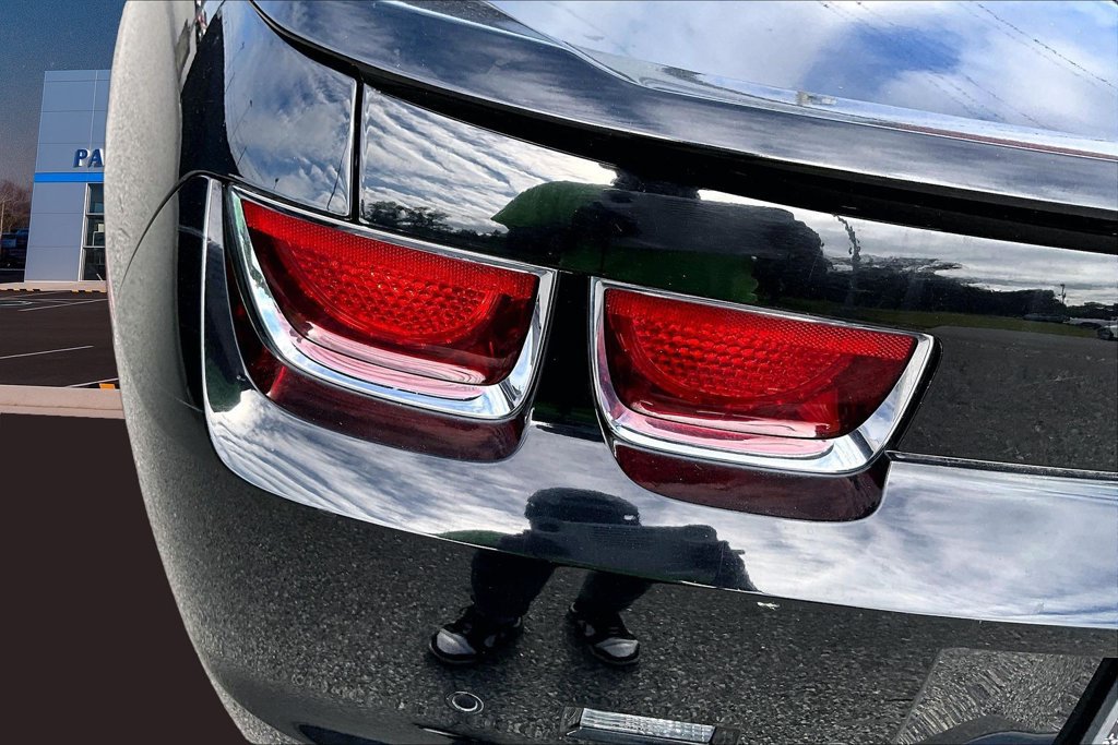 Used 2011 Chevrolet Camaro SS w/ RS Package RWD image 26