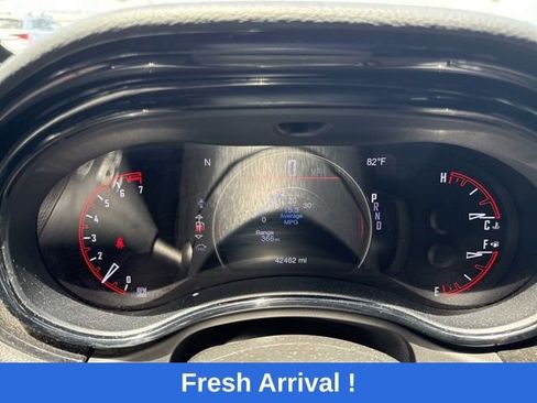 Used 2023 Dodge Durango GT image 5