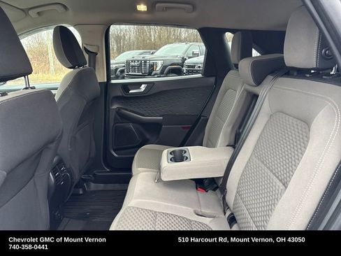 Used 2020 Ford Escape SE image 25