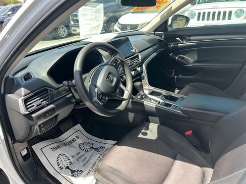Used 2020 Honda Accord LX image 38