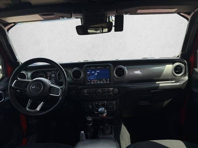 Used 2019 Jeep Wrangler Unlimited Sahara AWD/4WD image 23