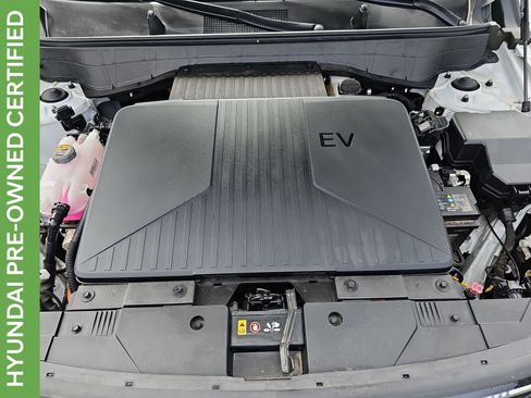 Certified 2024 Hyundai Kona SEL FWD image 36