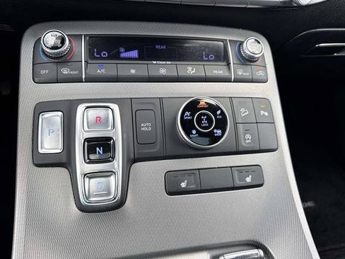 Used 2021 Hyundai Palisade SEL w/ Convenience Package AWD/4WD image 15