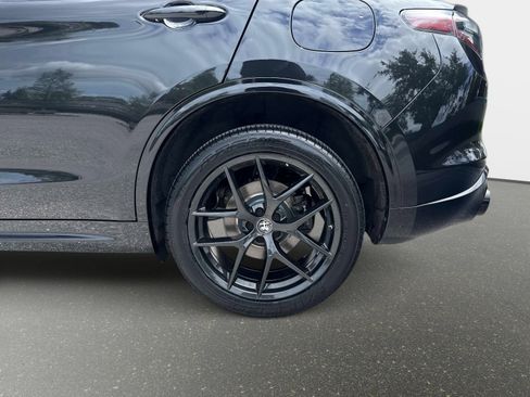 Used 2021 Alfa Romeo Stelvio Ti Sport AWD/4WD image 11