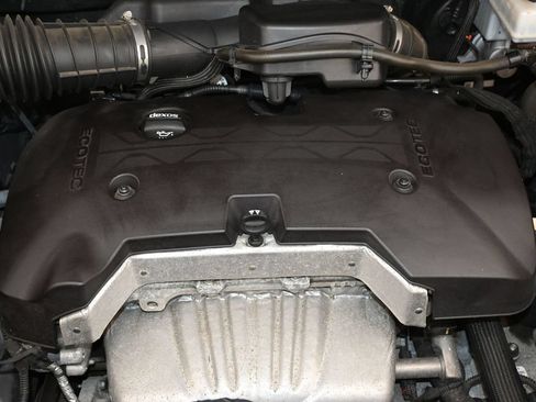 Used 2019 GMC Acadia SLT FWD image 35