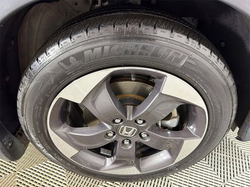 Used 2018 Honda HR-V EX-L image 14