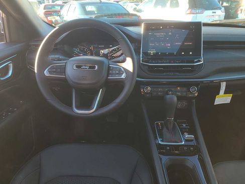 New 2024 Jeep Compass Trailhawk w/ Sun and Sound Group AWD/4WD image 46