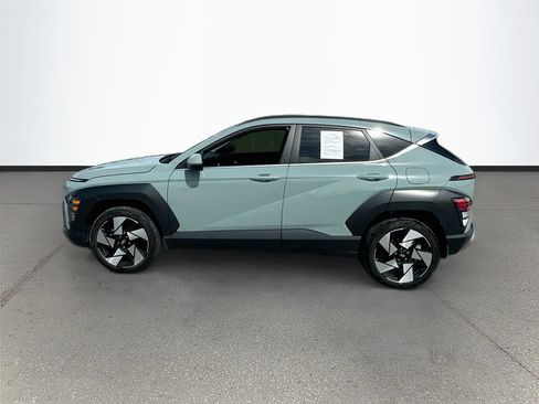 Used 2025 Hyundai Kona Limited AWD/4WD image 4