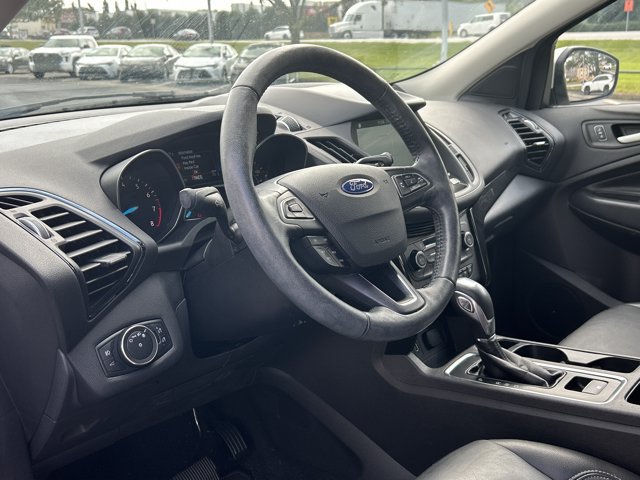 Used 2019 Ford Escape Titanium AWD/4WD image 10