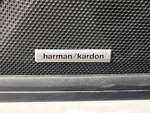 Used 2025 Subaru Outback Touring XT w/ Popular Package #2 image 19