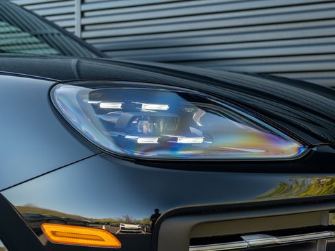 New 2026 Porsche Cayenne image 39