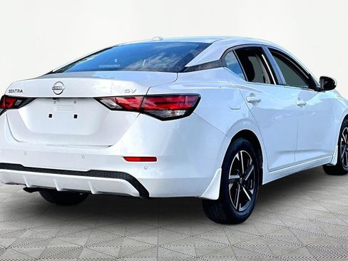 Used 2024 Nissan Sentra SV FWD image 6
