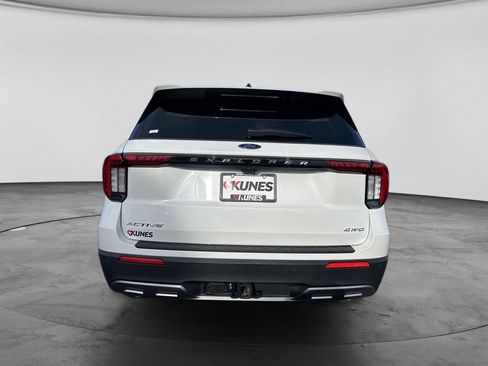 New 2026 Ford Explorer Active w/ Active Comfort Package AWD/4WD image 16