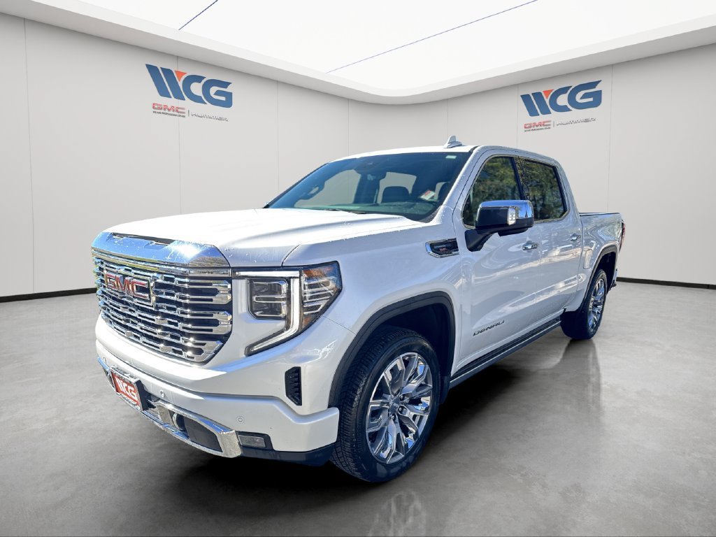 Used 2024 GMC Sierra 1500 Denali w/ Denali Reserve Package AWD/4WD image 7