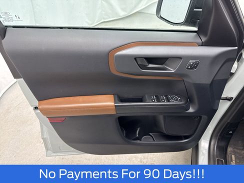 Used 2024 Ford Bronco Sport Outer Banks w/ Tech Package image 13